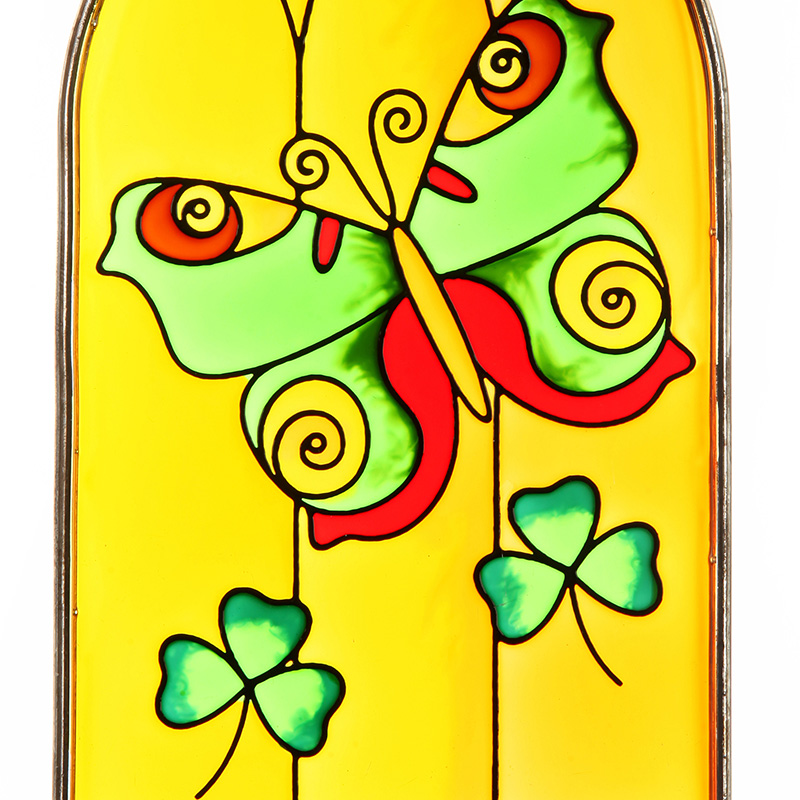 Celtic Shamrock & Butterfly - Keltisches Fensterbild aus Buntglas mit einem Schmetterling