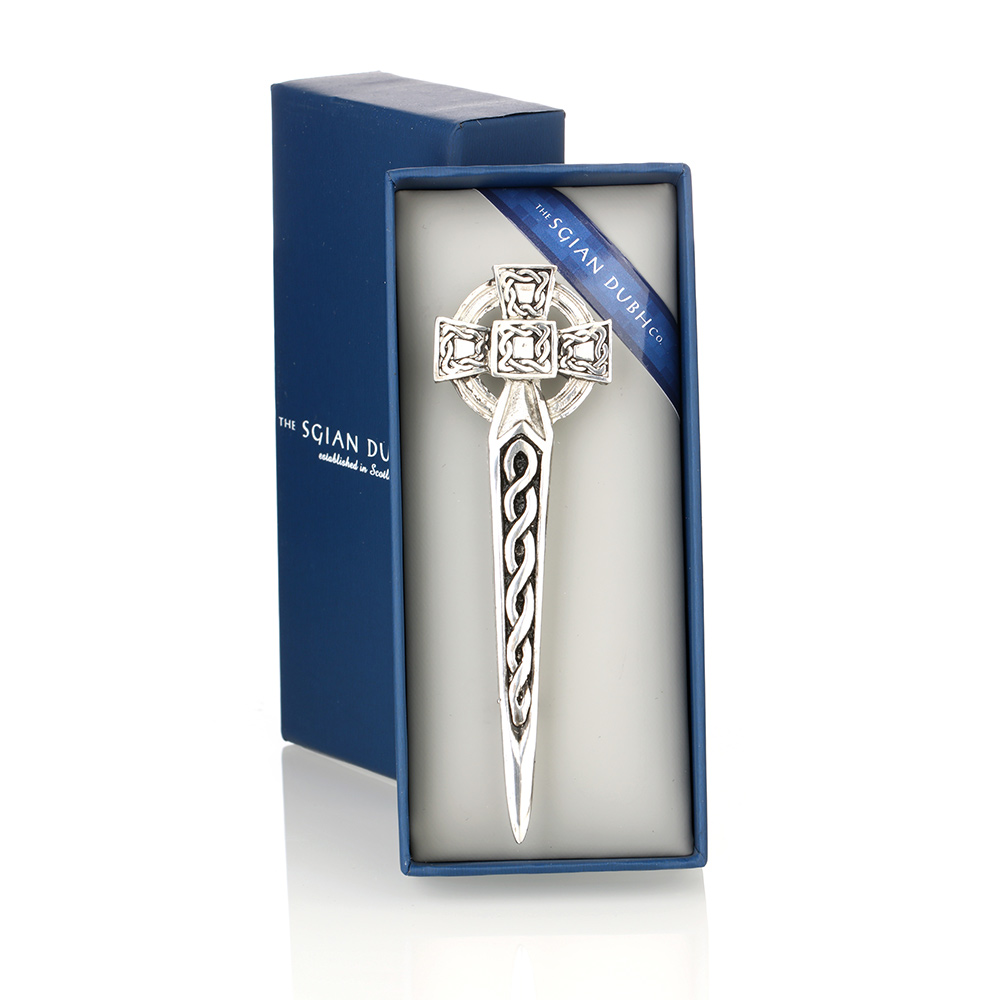 Sword & Cross Highland Kilt Pin aus Schottland - Schwert & keltisches KreuzSword & Cross Highland Kilt Pin aus Schottland - Schwert & keltisches Kreuz