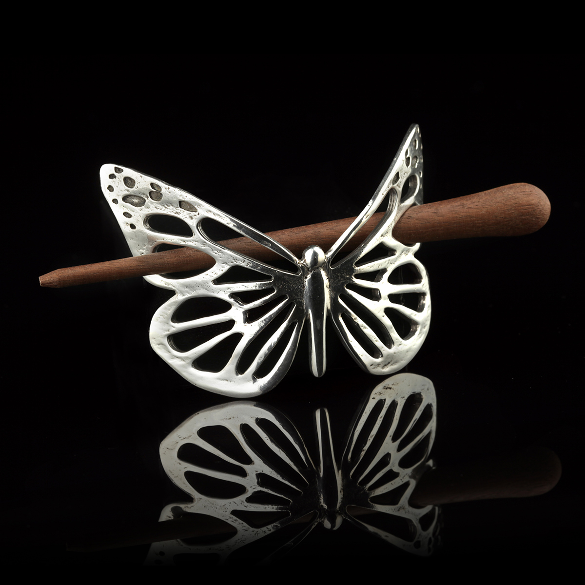 Celtic Butterfly Haarspange - Keltischer Schmetterling mit Stab aus Palisander