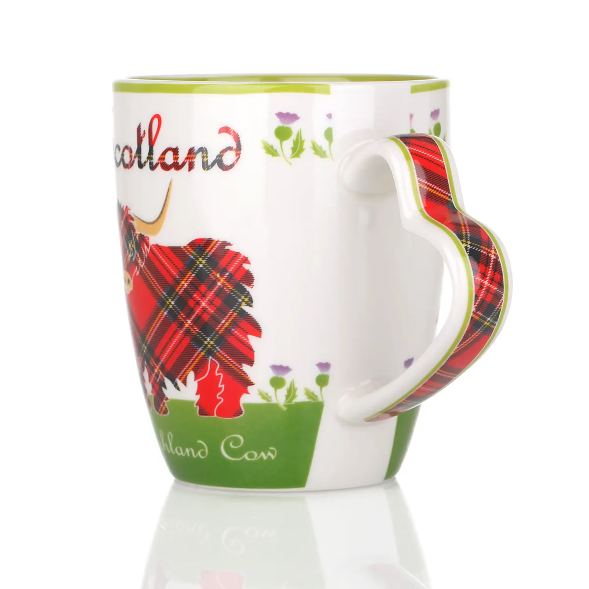 Highland Cow Mug – Keramikbecher mit schottischem Hochlandrind und Tartan-Motiv Highland Cow Mug – Keramikbecher mit schottischem Hochlandrind und Tartan-Motiv
