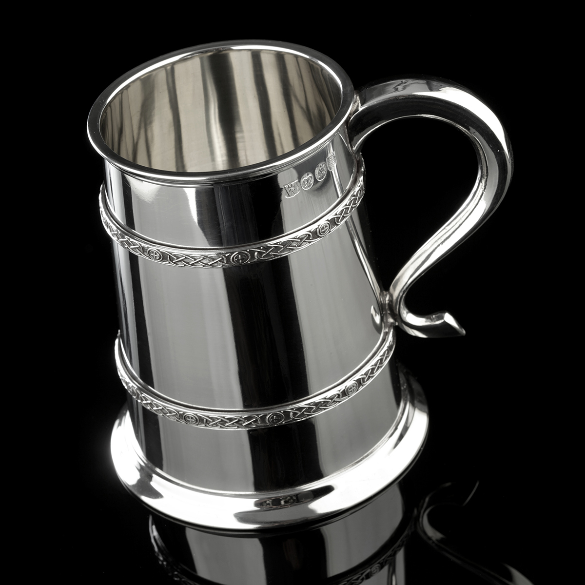 bierkrug-zinnkrug-pint-england-sheffield-keltisch-005 Double Celtic Bands - Keltischer 1 Pint Bierkrug / Zinnkrug aus England