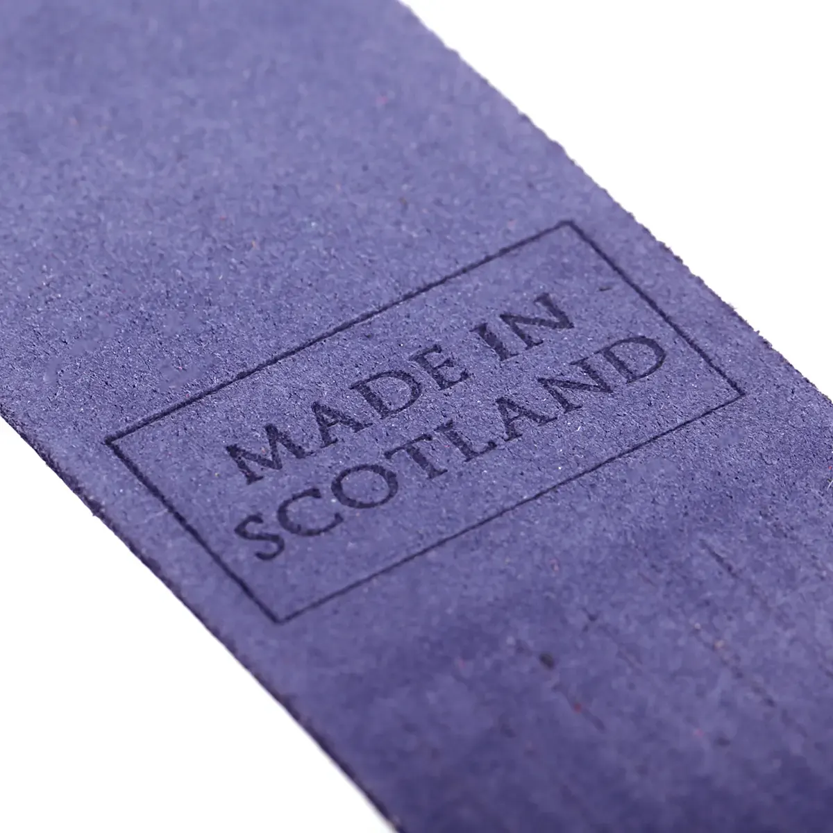 Lesezeichen-Leder-Schottland-Made-in-Scotland-003b Inverness - Lesezeichen aus Leder in Lila - Made in Scotland