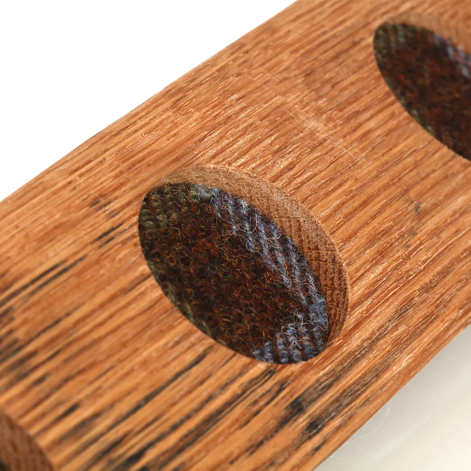 Whisky Fass Flight Tray aus Eiche - Untersetzer mit 5 Glencairn Tasting Gläsern Whisky Fass Flight Tray aus Eiche - Untersetzer mit 5 Glencairn Tasting Gläsern