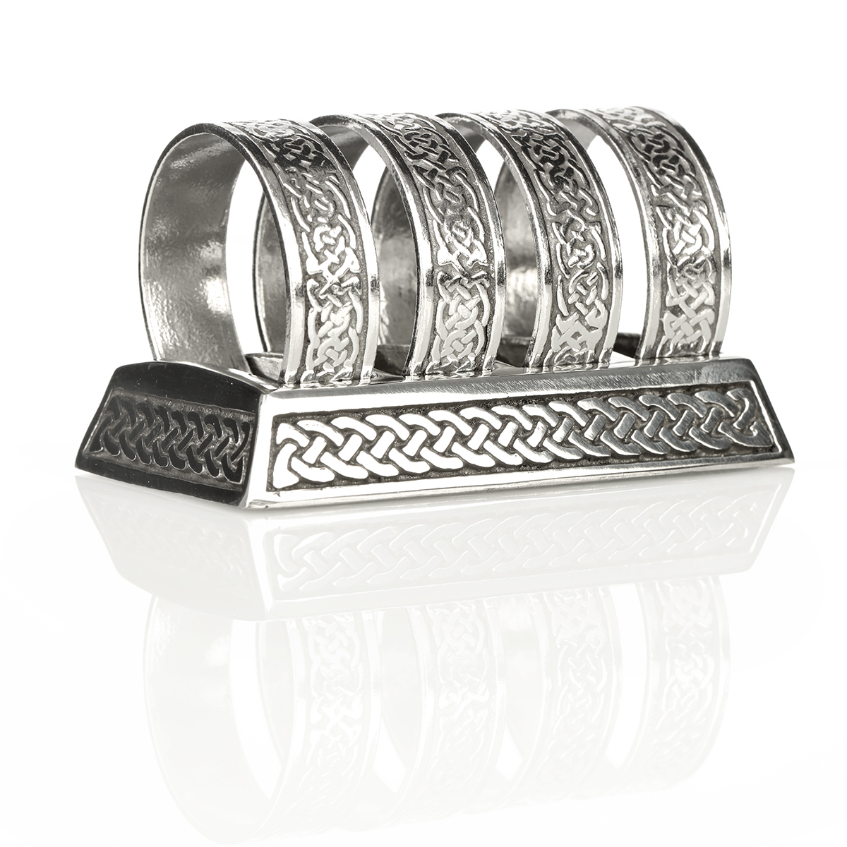 serviettenringe-keltisch-england-schottland-zinn-002 Keltische Serviettenringe mit Ständer - polierter Zinn handgefertigt in England