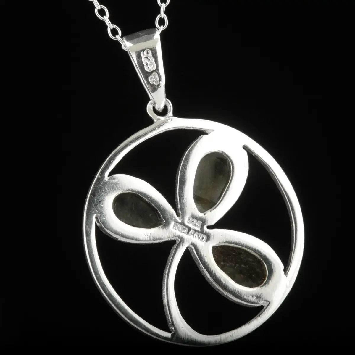 Round Irish Shamrock - Irische Kleeblatt Kette - Sterling Silber & Connemara Marmor