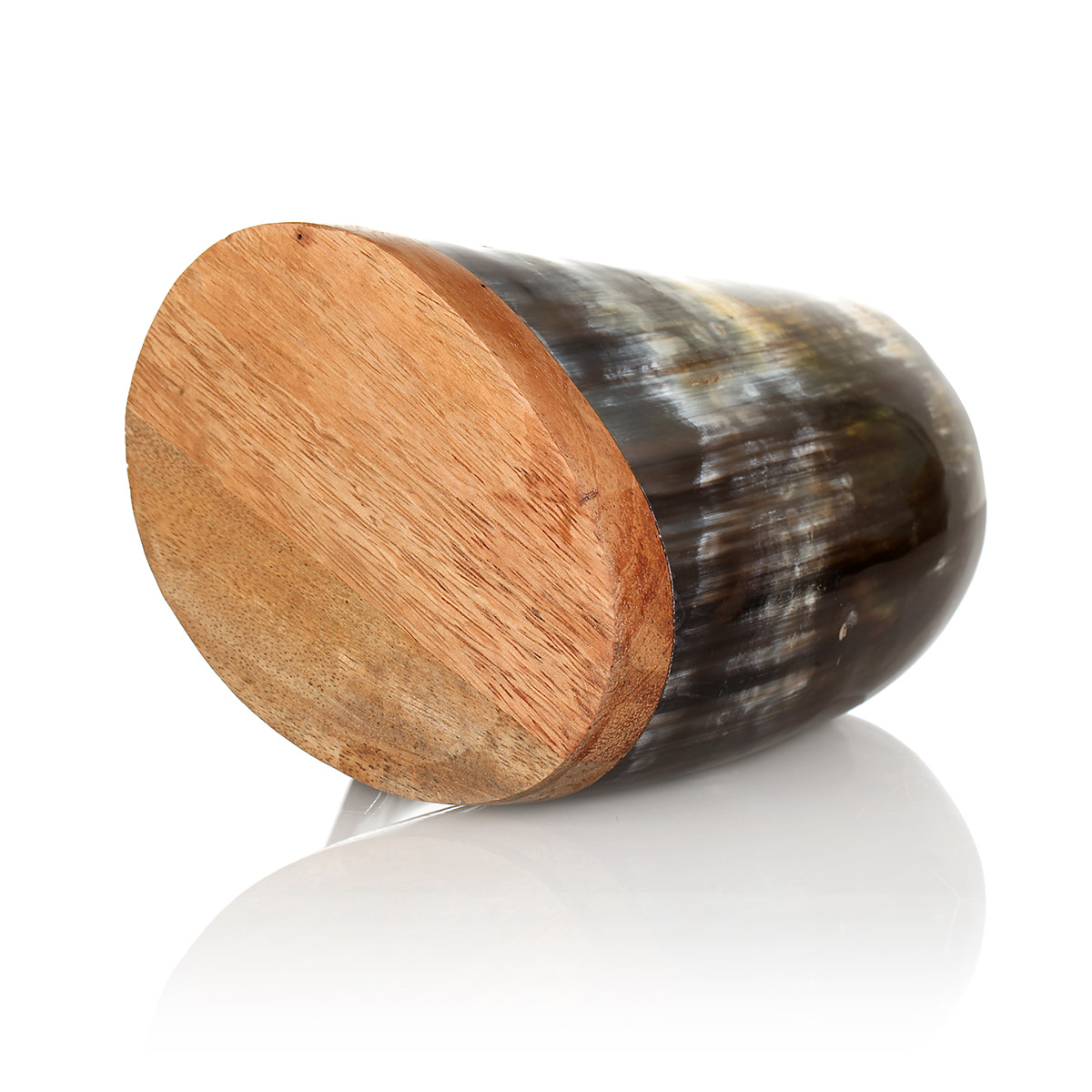 Wikinger Hornbecher mit Henkel & Holzboden - 0,5 - 0,7 Liter  - Rinderhorn poliert Wikinger Hornbecher mit Henkel & Holzboden - 0,5 - 0,7 Liter  - Rinderhorn poliert