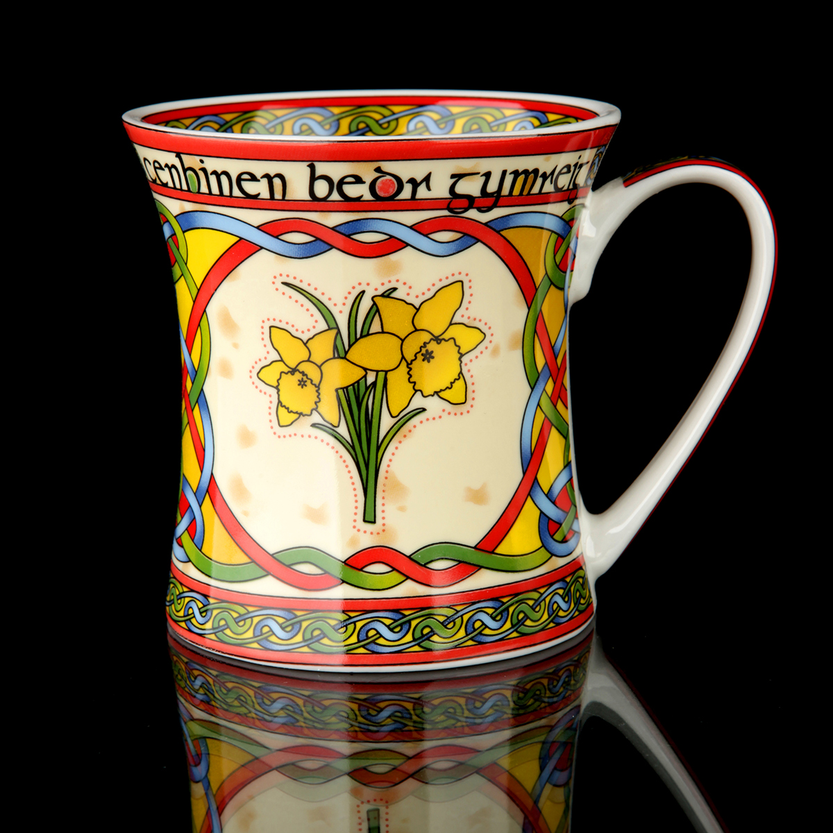 Kaffeebecher-Mug-wales-welsh-daffodil-narzisse-006 The Welsh Daffodil Mug - Kaffeebecher mit walisischer Narzisse & keltischen Ornamenten