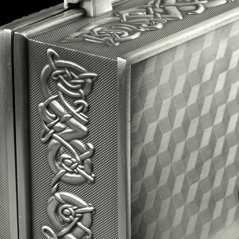 Claddagh-Schmuckschtulle-Irland-keltisch-Silber-Zinn-010a Große Schmuckschatulle mit keltischen Motiven - handgefertigt in Irland