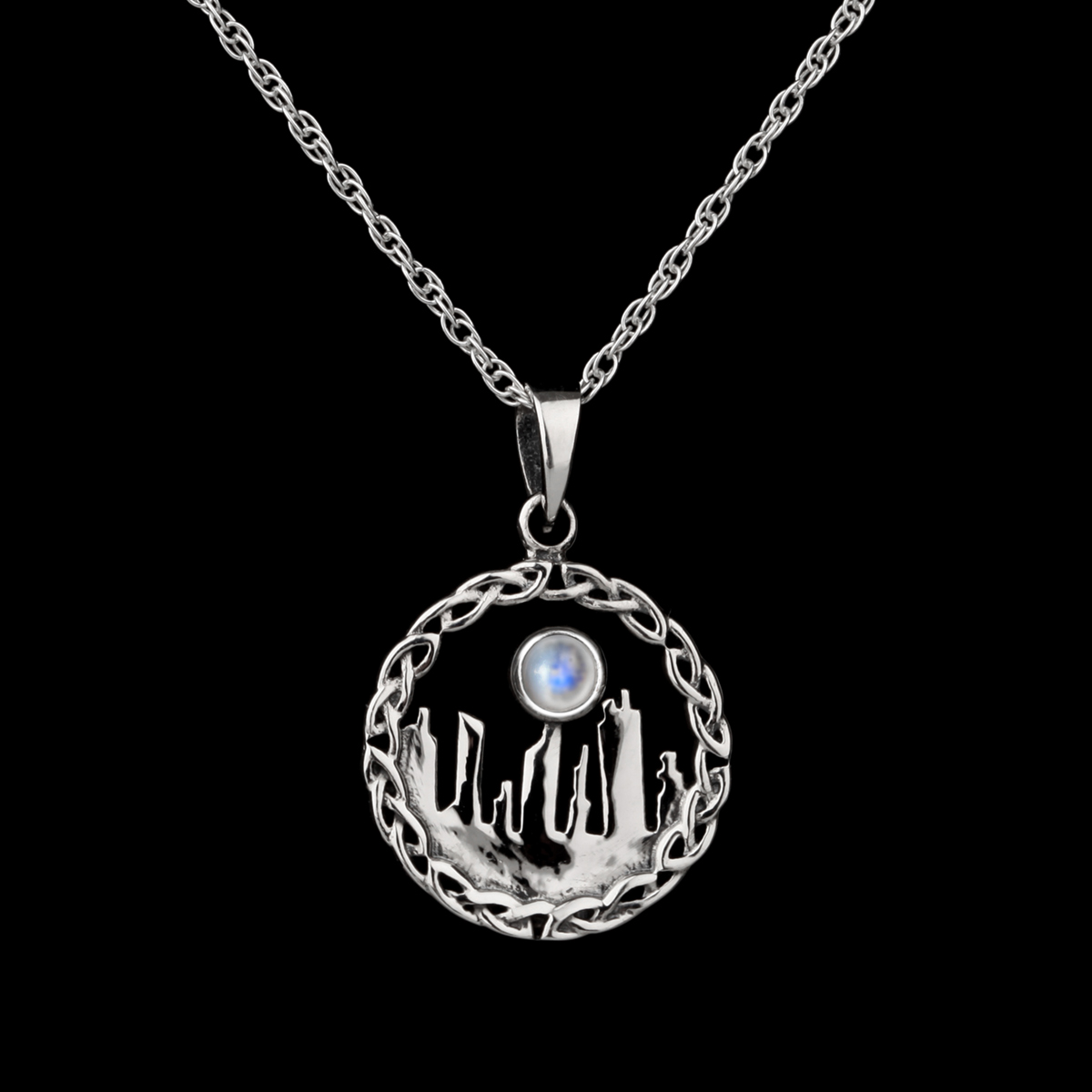 Craigh Na Dun - schottische Outlander Kette aus Sterling Silber & Mondstein - 11 mm