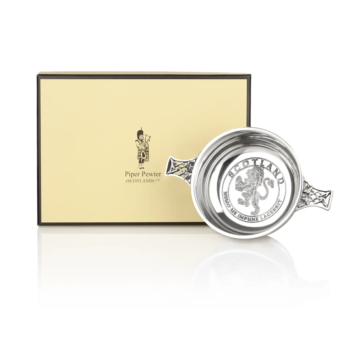 quaich-whisky-schottland-rampant-lion-loewe-keltisch-silber-001 Royal Stuart Whisky Quaich - schottischer Löwe & keltische Muster