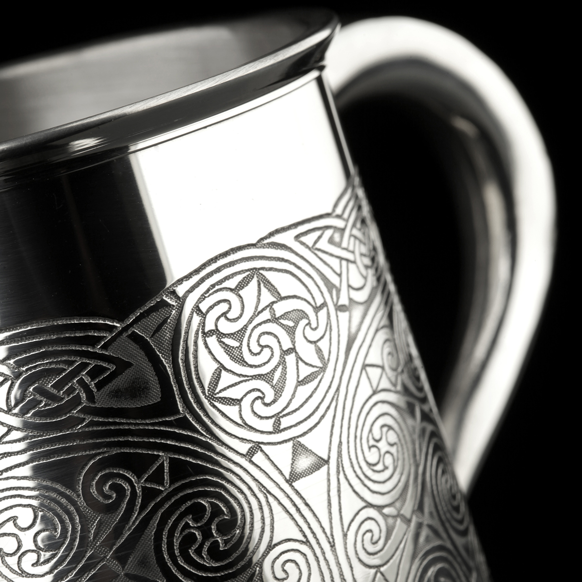 Celtic Spirals - Keltischer 1 Pint Bierkrug / Zinnkrug aus England