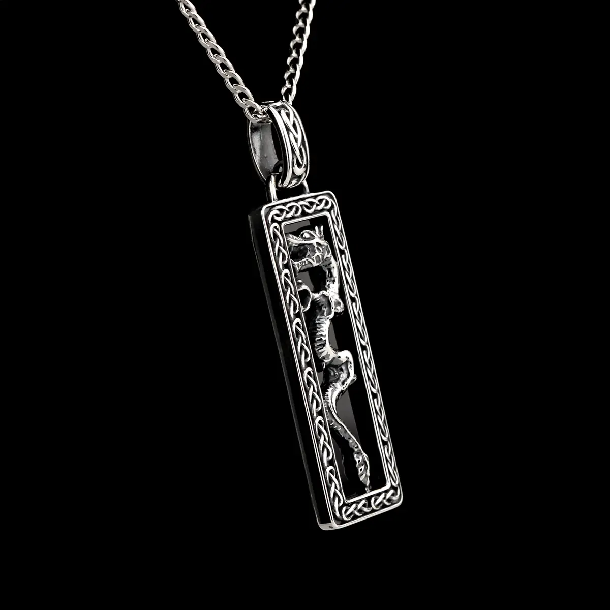 Spirit of the Celt - Black Onyx Dragon - Sterling Silber Kette aus Irland
