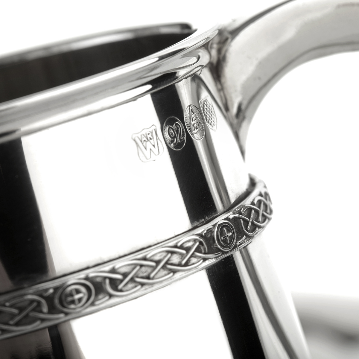 bierkrug-zinnkrug-pint-england-sheffield-keltisch-002 Double Celtic Bands - Keltischer 1 Pint Bierkrug / Zinnkrug aus England