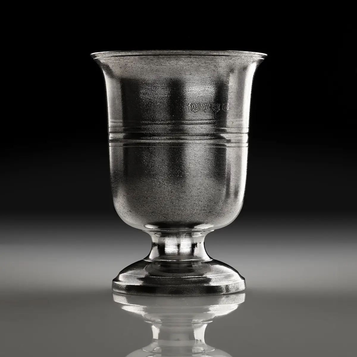 Tudor Goblet - 1 Pint  Mittelalter Weinkelch aus England - Zinn antik