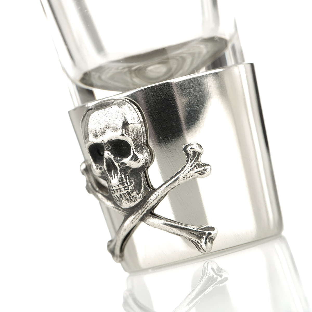 skull-shot-glas-pewter-001 Handgefertigtes Skull Schnapsglas mit Totenkopf – Glas & Zinn