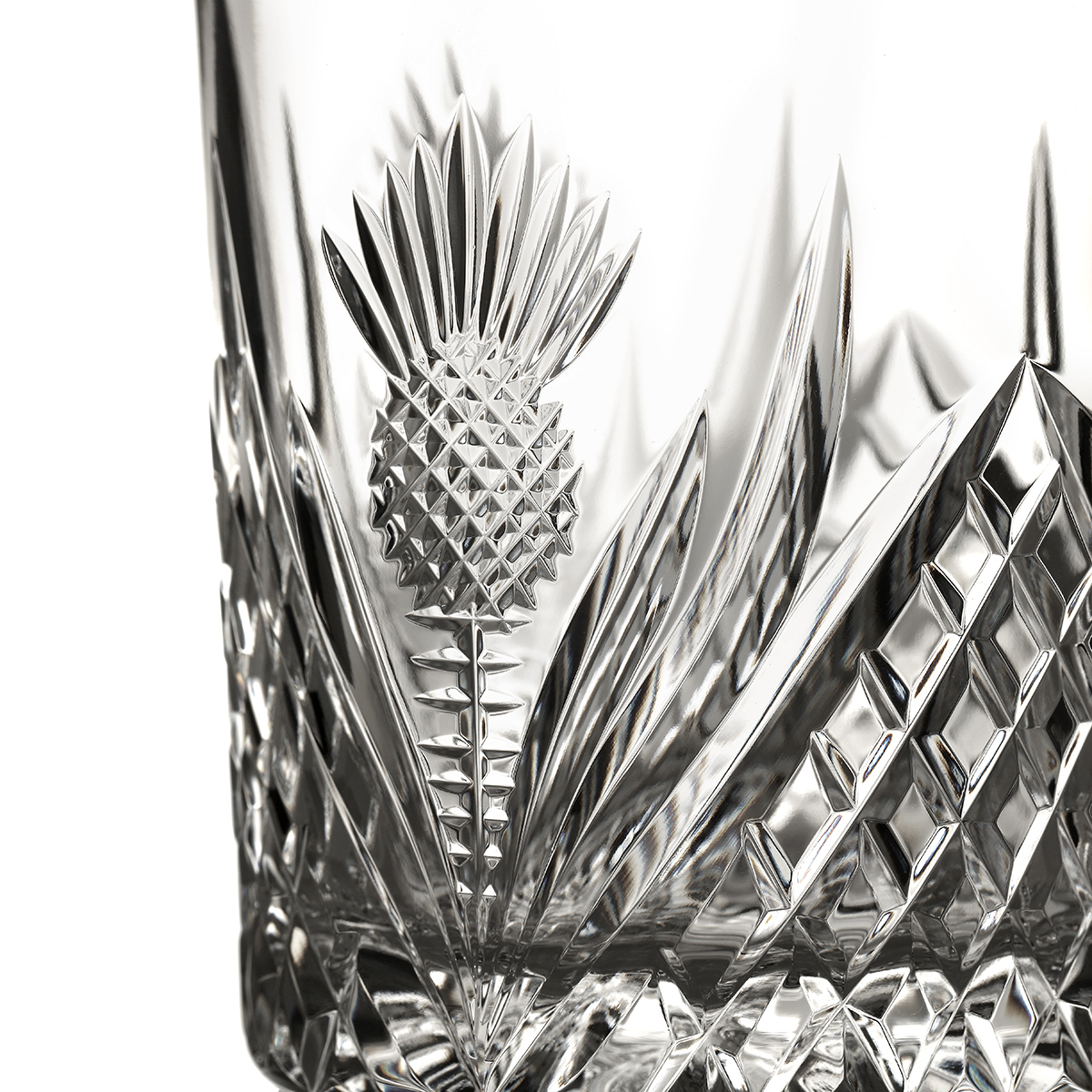 dram-tumbler-whisky-kristall-glas-distel-thistle-008 Schottische Distel - Kristall Whiskyglas aus Schottland - mit Diamantschliff