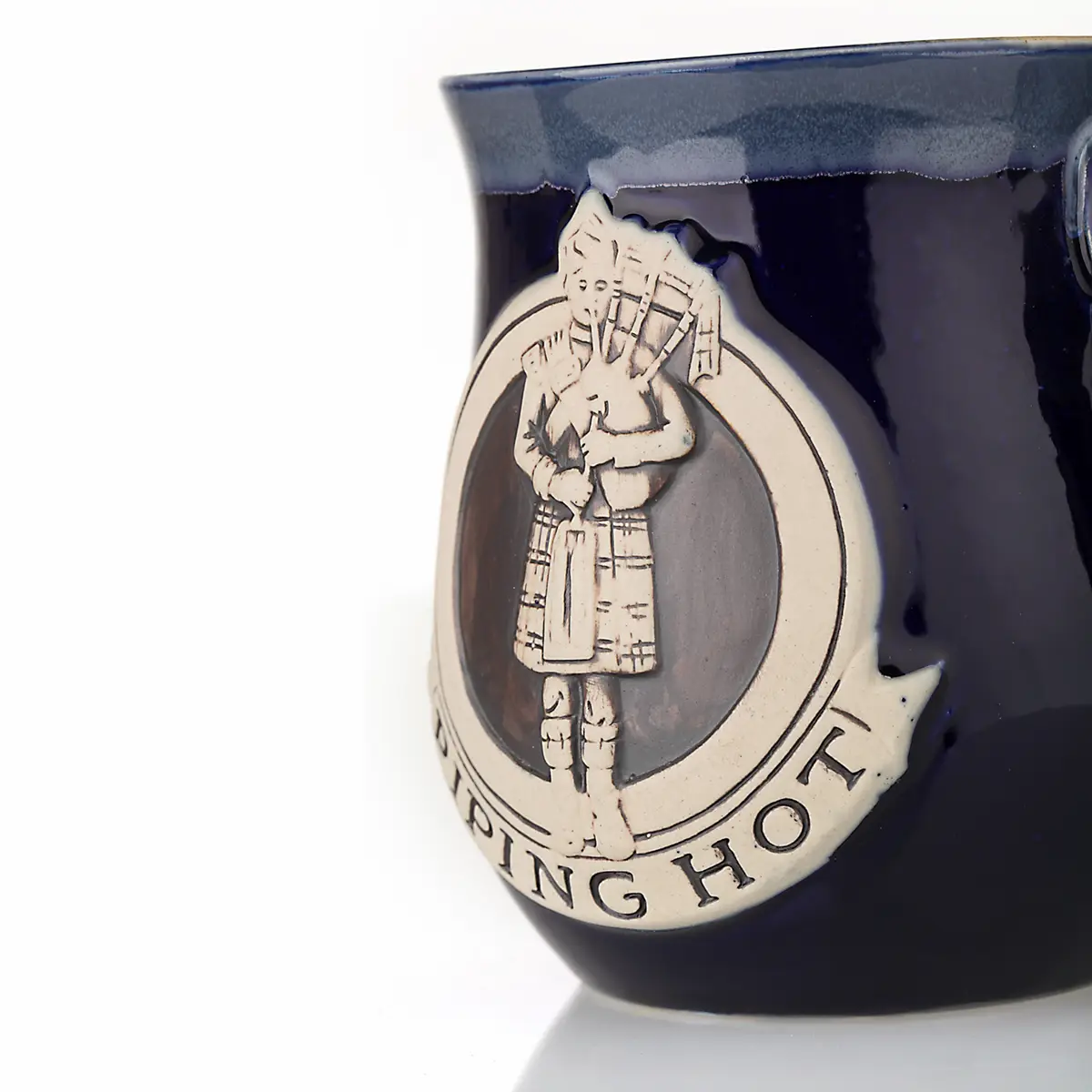 Piping Hot Mug - Scottish Piper Dudelsackbläser Kaffeebecher - Blau