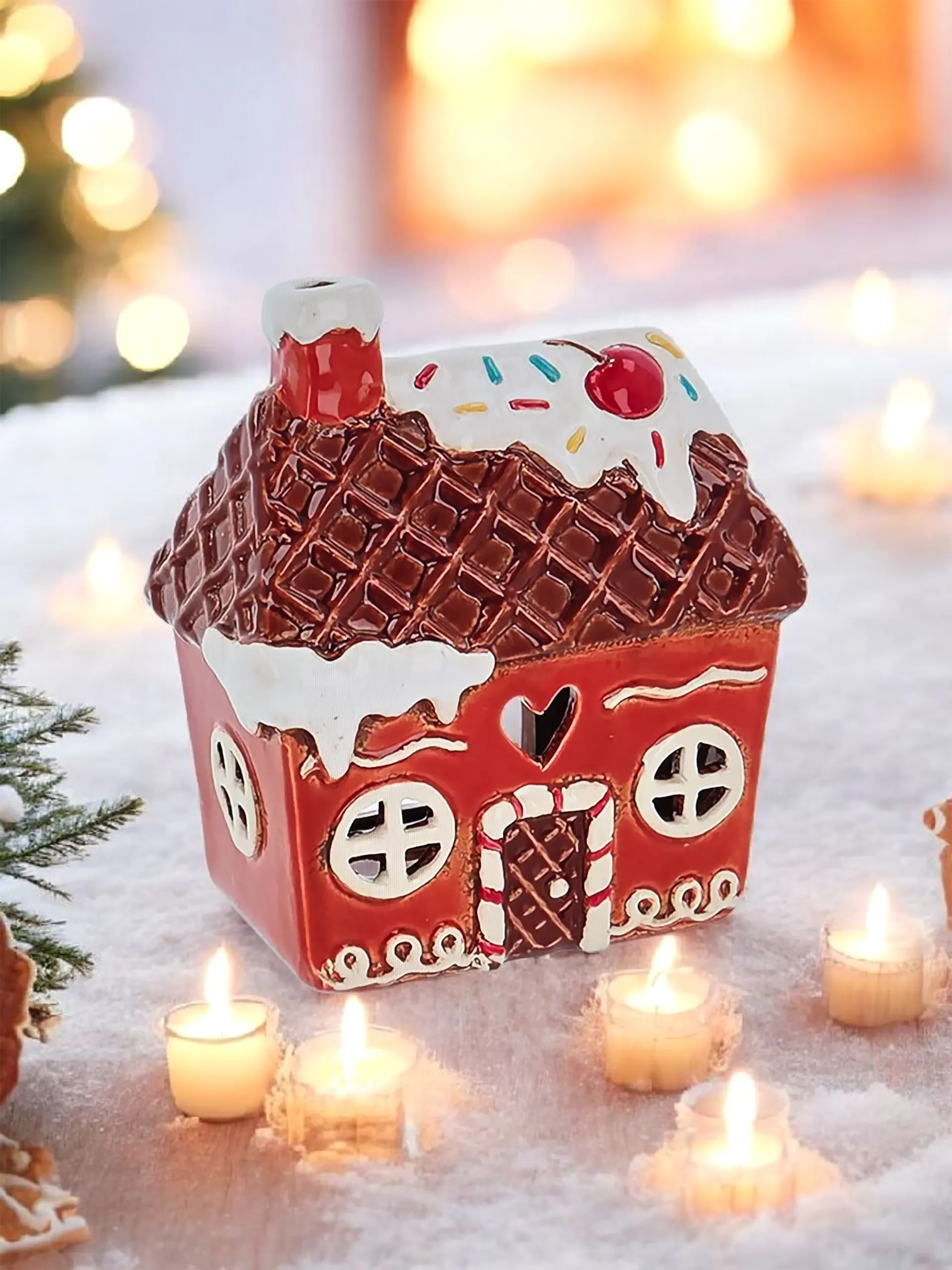 Village Pottery Teelichthalter Gingerbread House – handgefertigtes Keramik-Lebkuchenhaus Village Pottery Teelichthalter Gingerbread House – handgefertigtes Keramik-Lebkuchenhaus