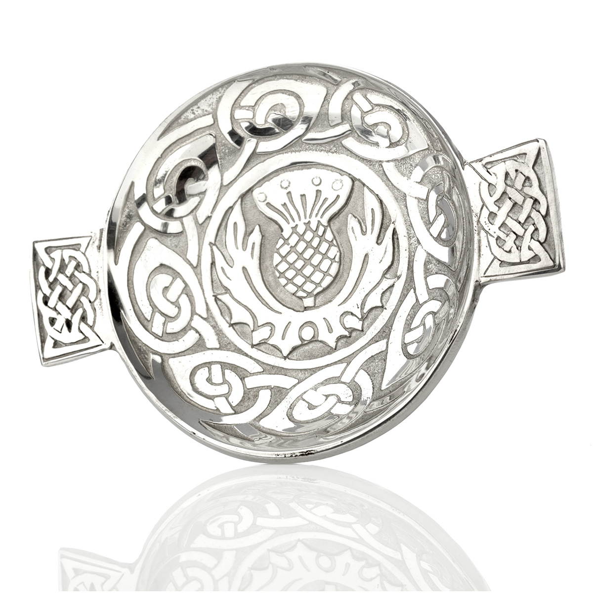 quaich-keltisch-schottisch-zinn-pewter-006 Thistle and Interlace - Schottischer Whisky Quaich - keltische Muster & Disteln