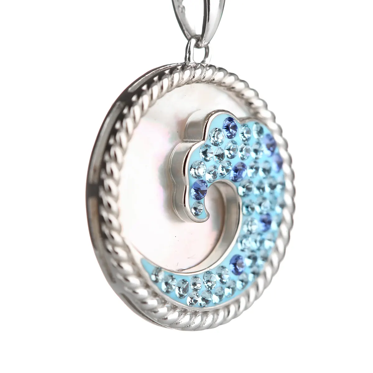 Blue Wave Ocean - Kette aus Irland mit Perlmutt & Swarovski® Kristallen