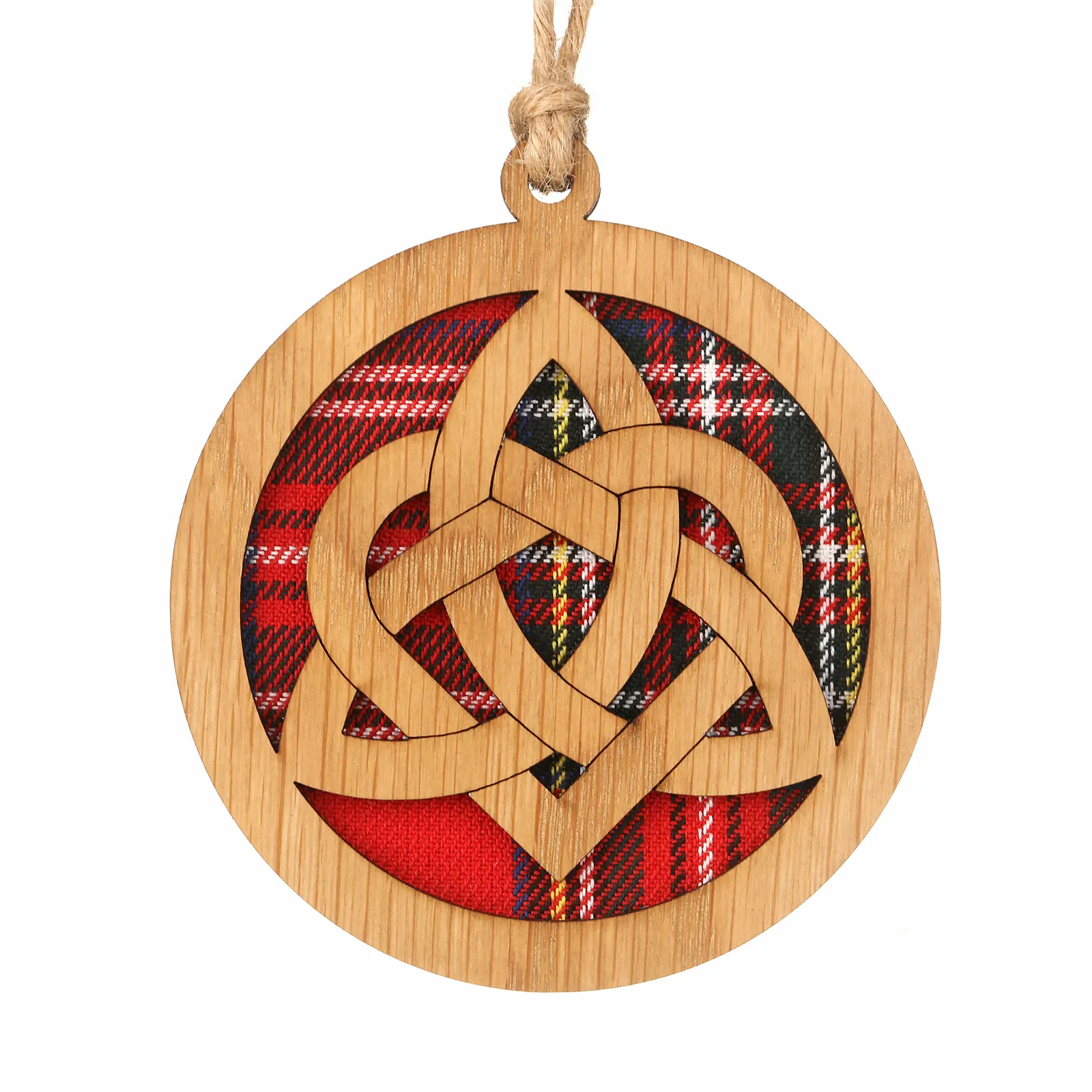 Celtic Oak - Runder Holz-Aufhänger mit keltischem Knoten und Tartan-Hintergrund