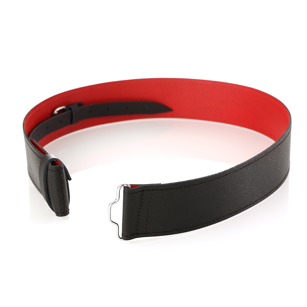 kilt-belt-guertel-schwarz-rot-leder-002 Traditioneller Leder Kiltgürtel mit Riemen - Rinderleder  Schwarz & Rot - handgefertigt in Schottland