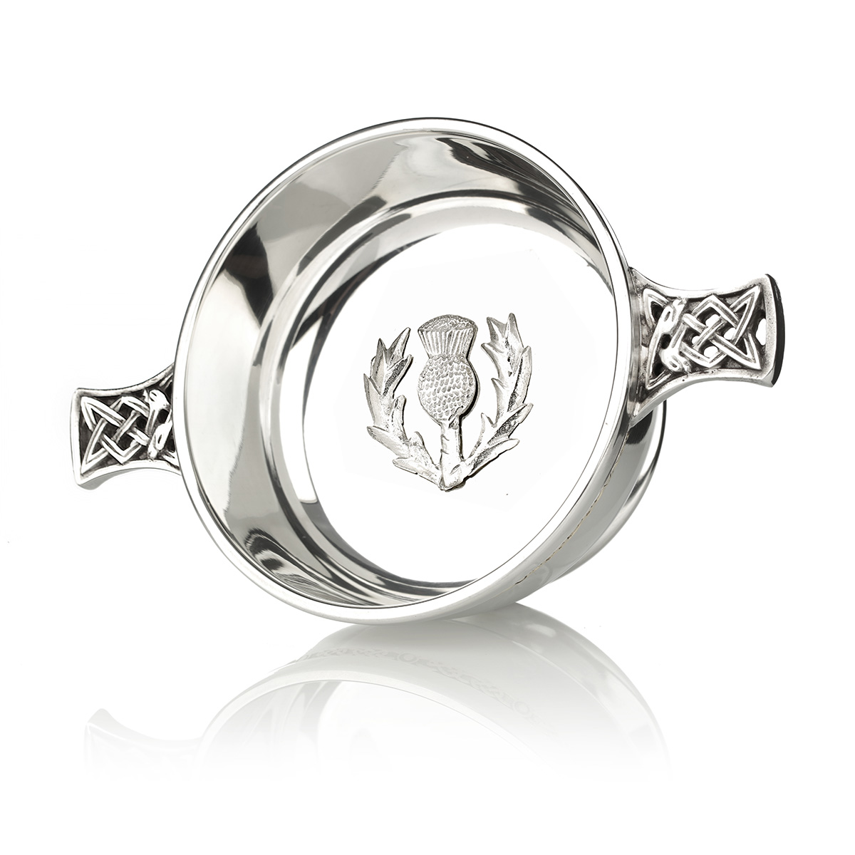 quaich-pewter-keltisch-009 Scottish Thistle Whisky Quaich aus Zinn - schottische Distel & keltische Muster