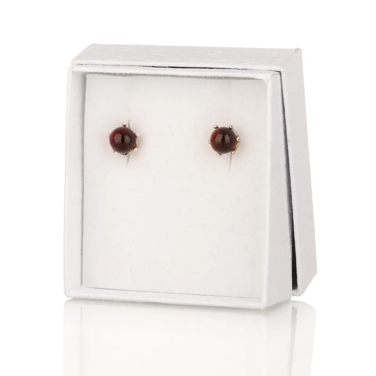 Red Ball Studs - Irische Ohrstecker aus rotem Bernstein & Sterling Silber