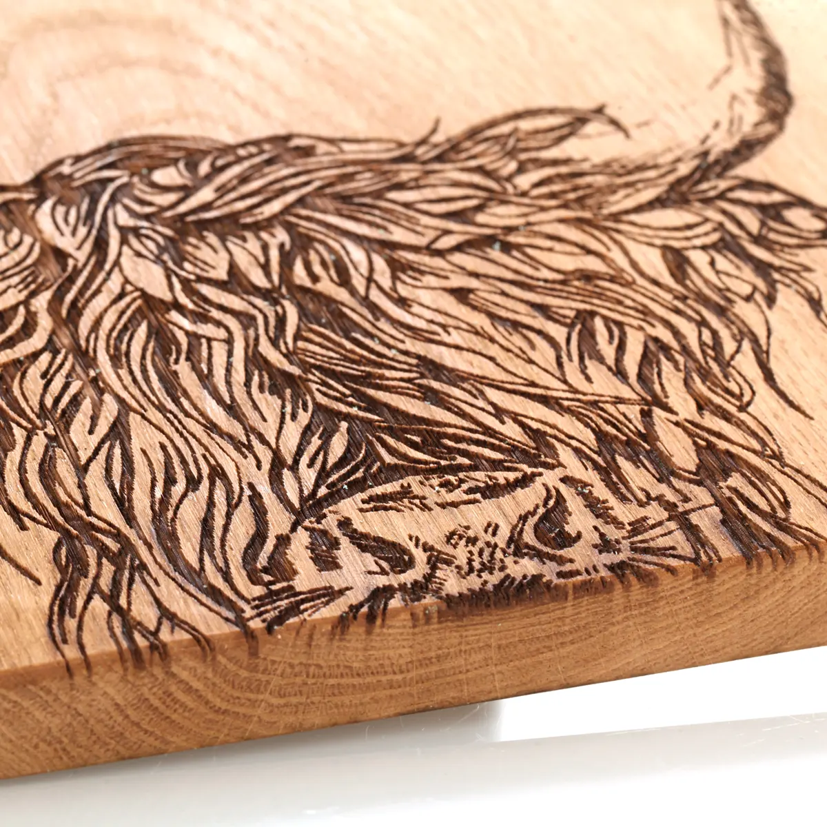 Schneidebrett-Servierbrett-Platte-Holz-Eiche-Oak-Schottland-Highland-Cow-Rind-013 Highland Cow  - Eichenholz Schneidebrett / Servierbrett - Made in Scotland