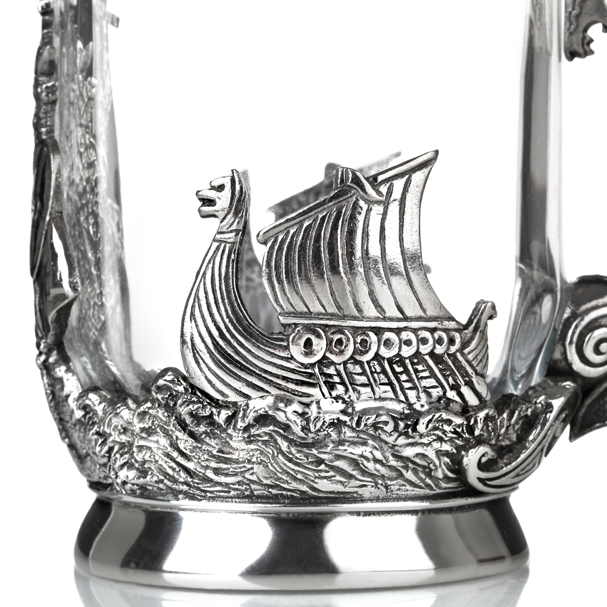 Skål - Wikinger Bierkrug aus Glas & Zinn mit Drachenschiff & keltischen Mustern