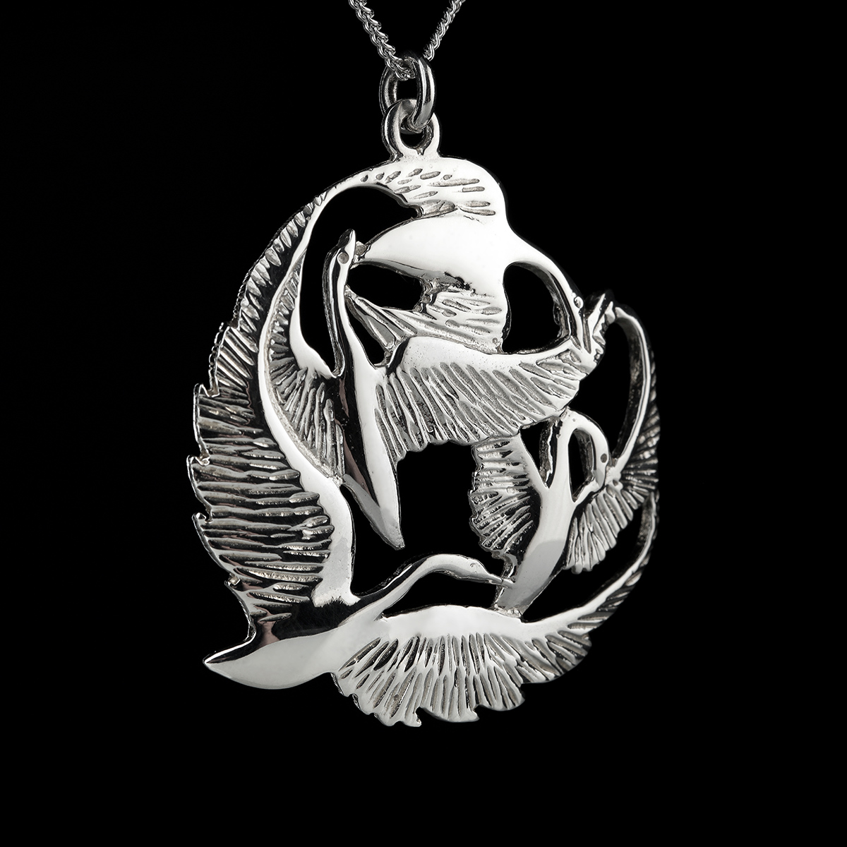 children-kinder-lir-schwan-kette-irland-004 Children of Lir Kette aus Sterlingsilber – handgefertigt in Irland