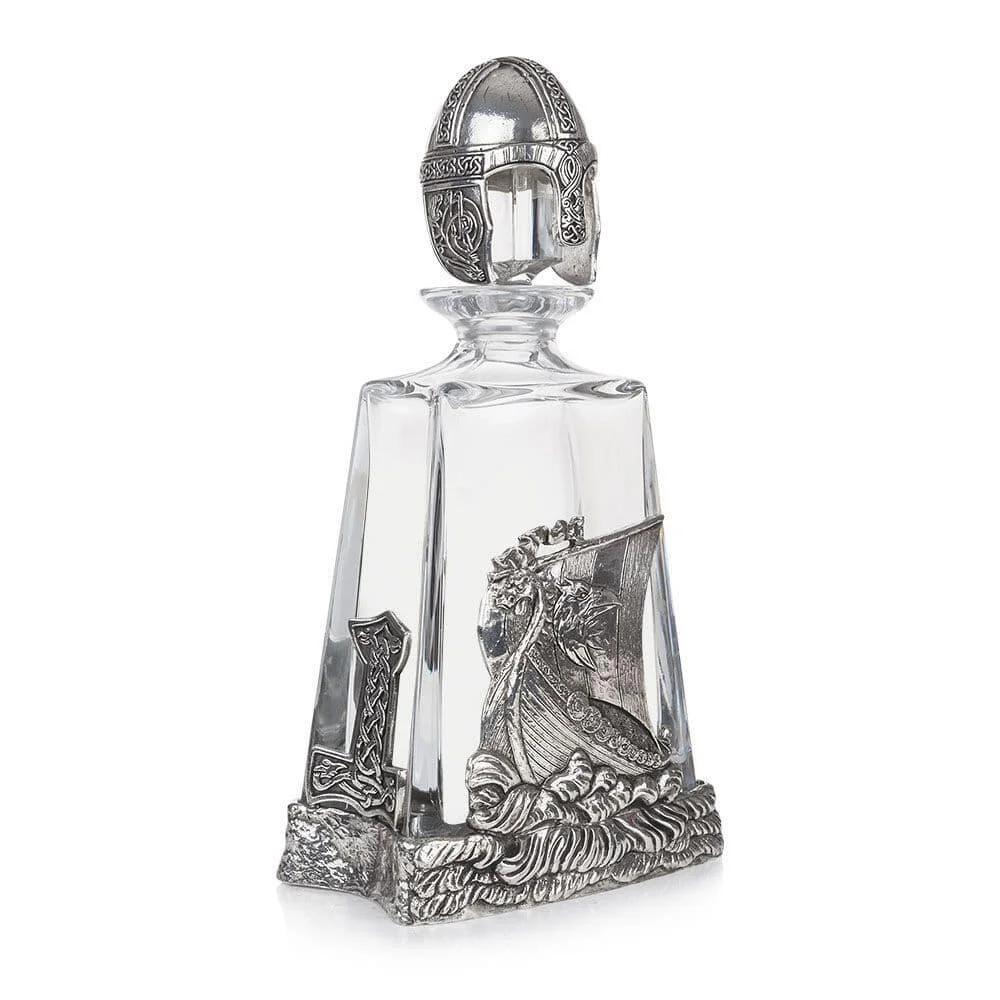 Viking Decanter - Handgefertigte Wikinger Whisky Karaffe aus England Viking Decanter - Handgefertigte Wikinger Whisky Karaffe aus England