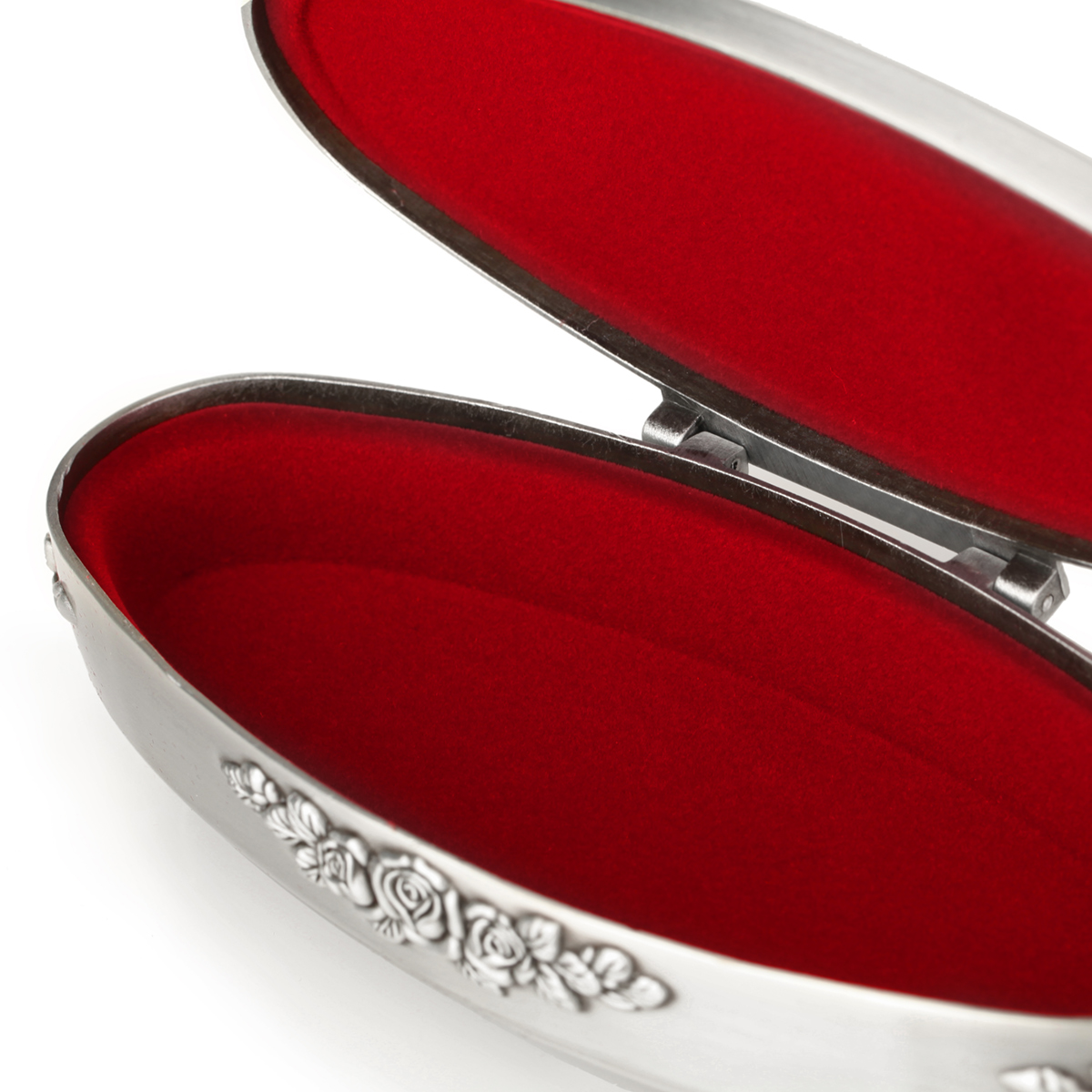 schmuck-schatulle-kasten-keltisch-silber-metall-irland-020 Ovale Schmuckschatulle mit floralen Ornamenten - handgefertigt in Irland