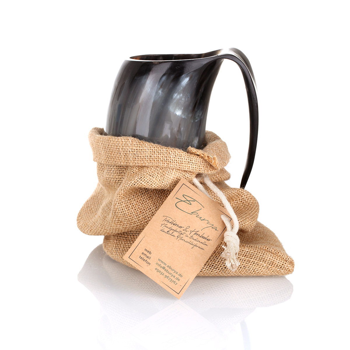Wikinger Hornbecher mit Henkel & Holzboden - 0,5 - 0,7 Liter  - Rinderhorn poliert Wikinger Hornbecher mit Henkel & Holzboden - 0,5 - 0,7 Liter  - Rinderhorn poliert