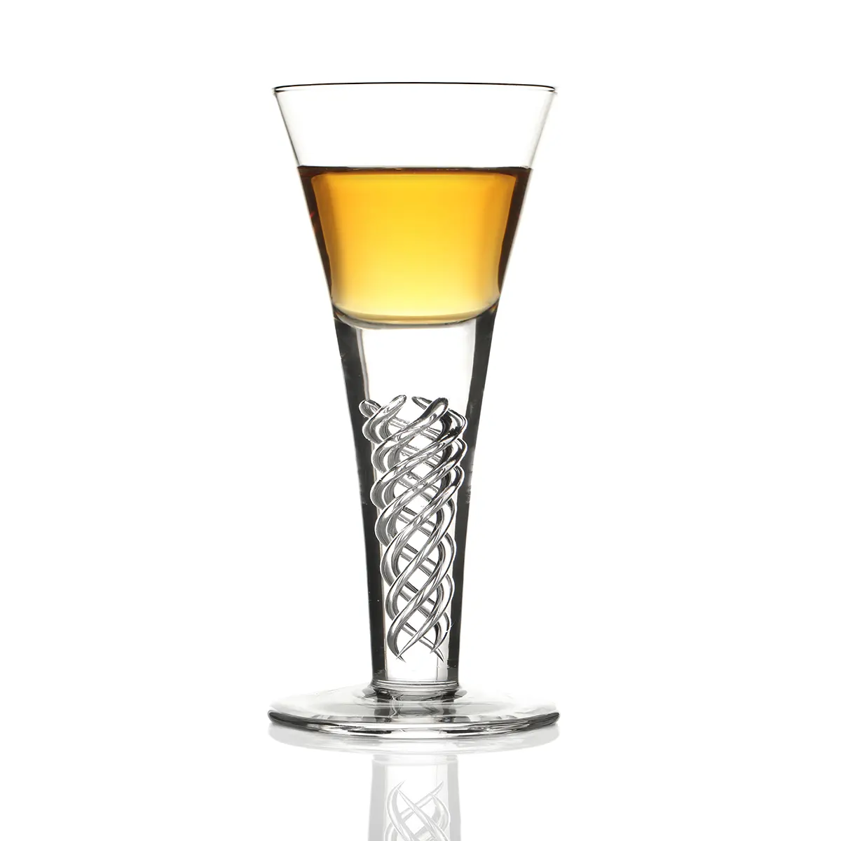 Jacobean Air Twist Dram – Handgefertigtes Jakobiten Whiskyglas aus Schottland