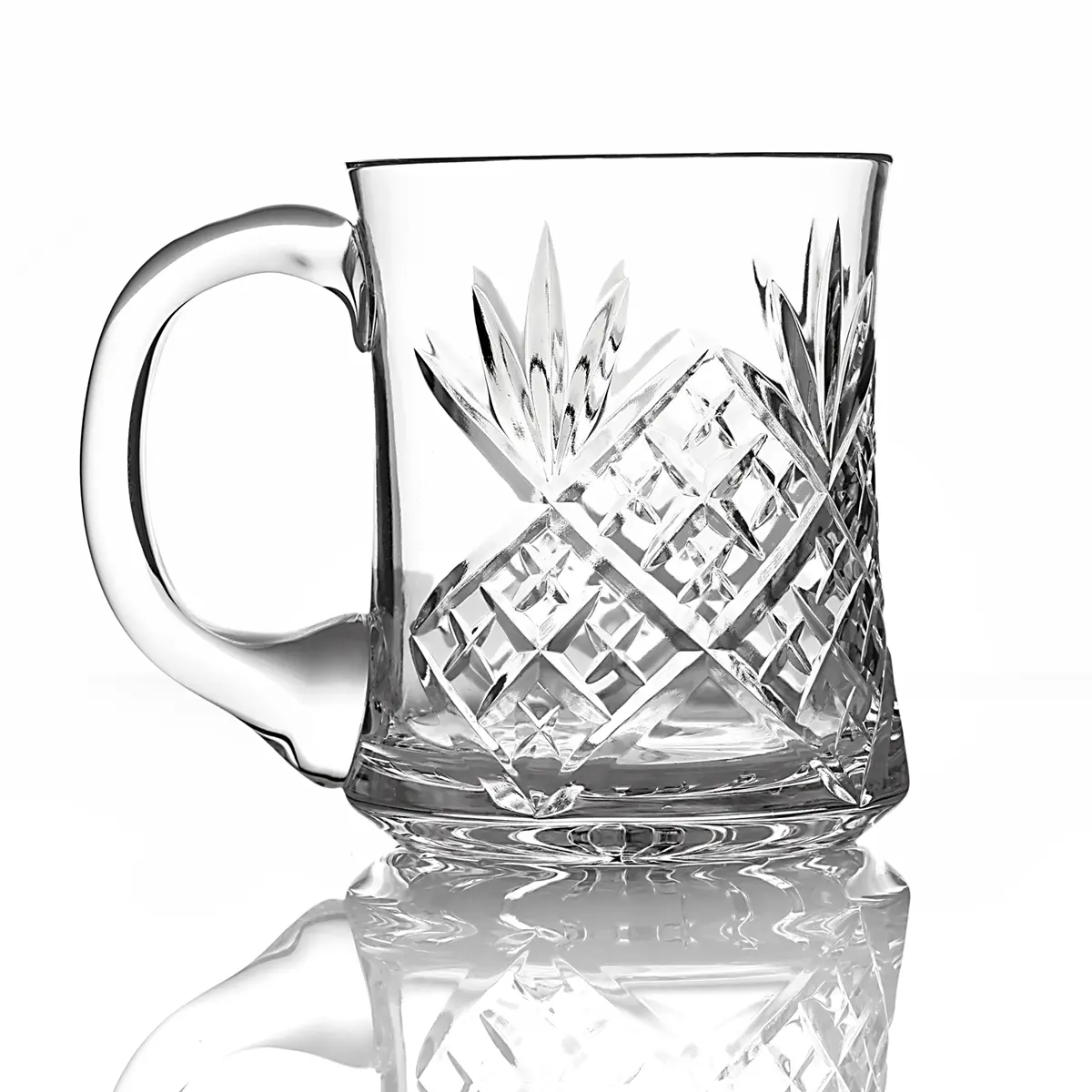 bierkrug-pint-glas-kristall-crystal-edinburgh-002 Edinburgh - Handgefertigtes One Pint Bierglas - Kristallglas mit Diamantschliff
