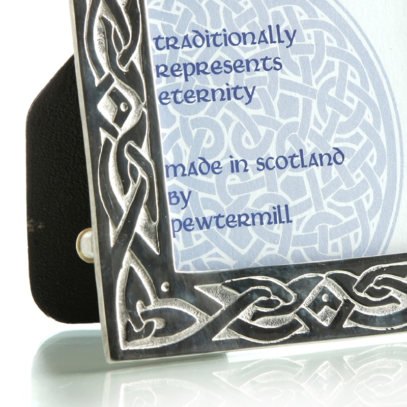 Celtic Knotwork - keltischer Bilderrahmen aus Schottland - 4x6" (ca. 10x15 cm)