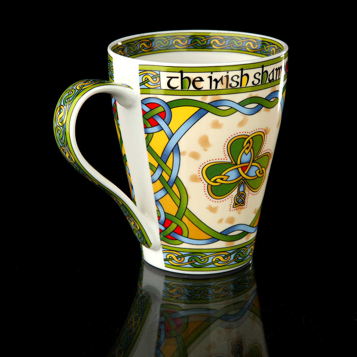 The Irish Shamrock Mug - Kaffeebecher mit irischem Kleeblatt und keltischen Mustern