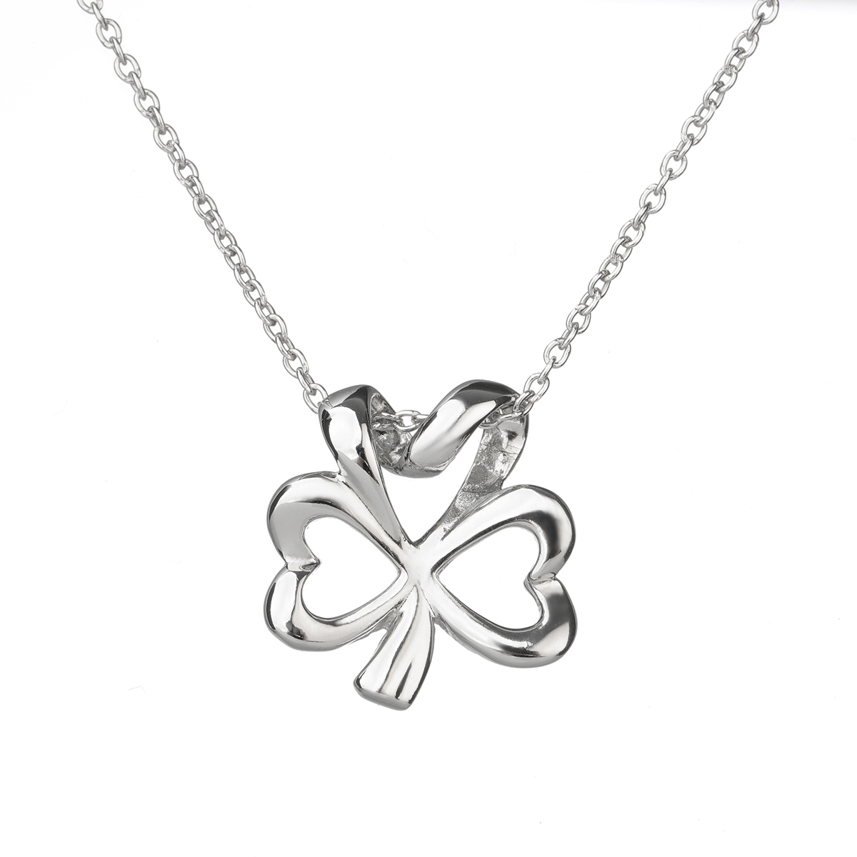 kleeblatt-irish-shamrock-kette-irland-002 Irish Shamrock Kette aus Sterlingsilber – modern & handgefertigt in Irland