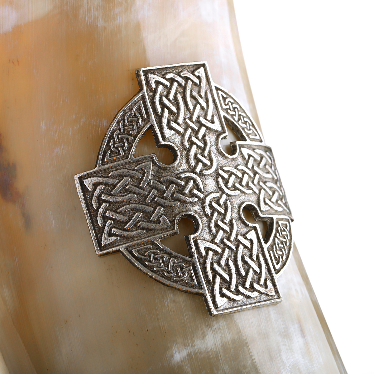 horn-becher-verziert-kreuz-keltisch-trinkhorn-003 hornbecher-trinkhorn-kreuz-keltisch-wikininger-0,5l