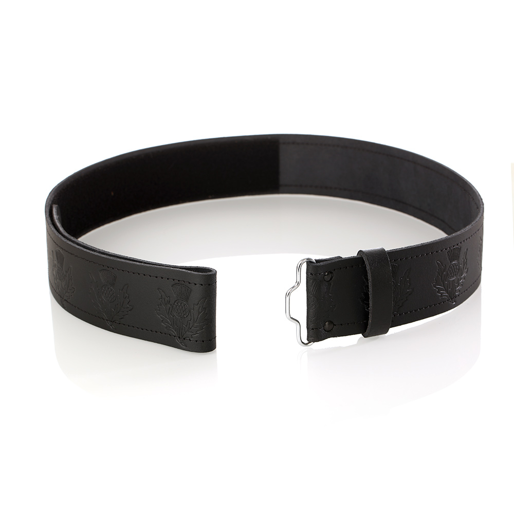 kilt-belt-guertel-schwarz-leder-distel-005 Schottischer Kiltgürtel - Schwarz - Rinderleder & geprägte Disteln - Klettverschluss