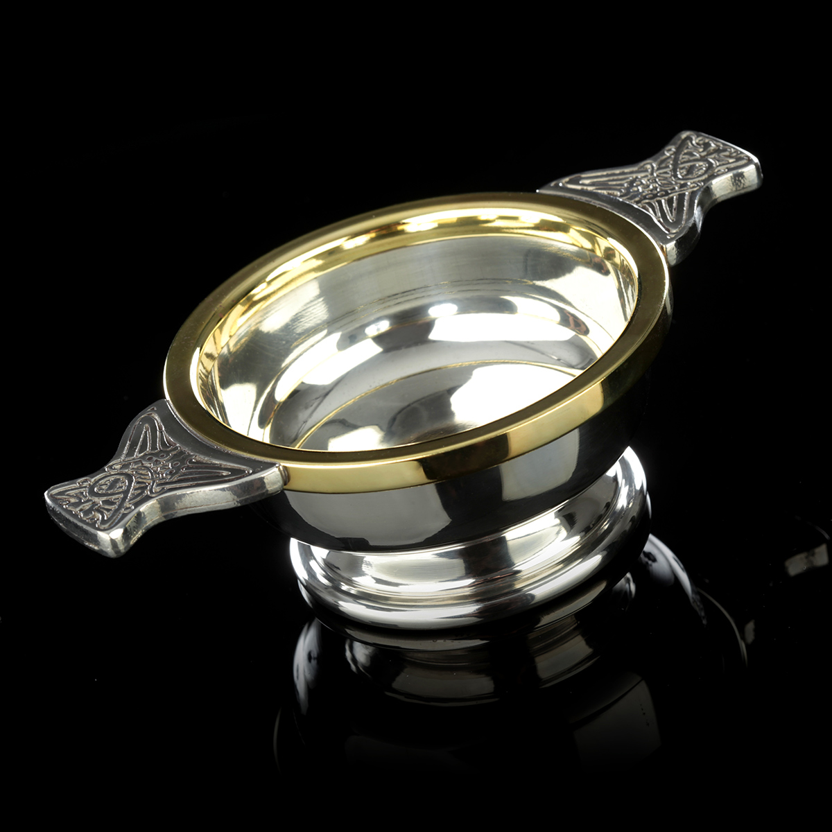 quaich-whisky-schottland-keltisch-zinn-messing-004 Highland Gold - Schottischer Whisky Quaich - Messing & Zinn - keltische Muster